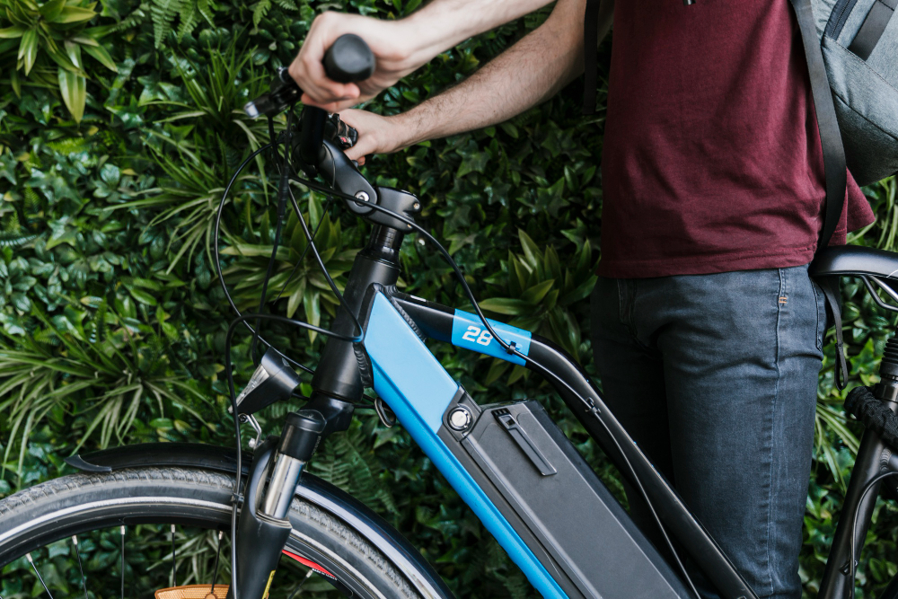 Vélo Électrique : 5 ACCESSOIRES indispensables à avoir ABSOLUMENT